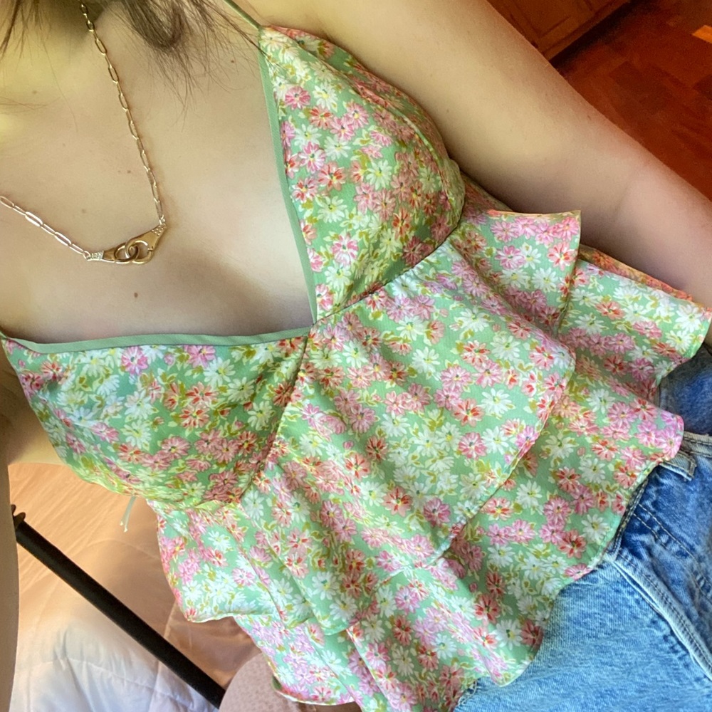 Ruffle flower summer crop top